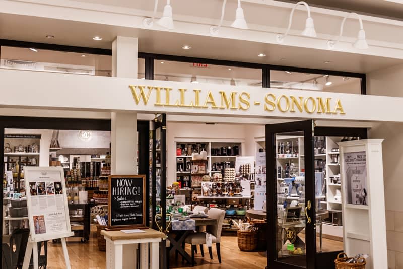 Circa April 2018: Williams-Sonoma retail mall location.