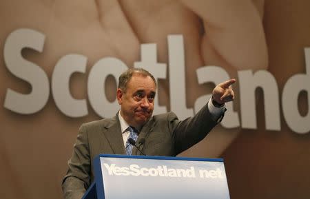 Scotland's First Minister Alex Salmond addresses the International Media Conference at the EICC in Edinburgh, Scotland September 11, 2014. REUTERS/Russell Cheyne