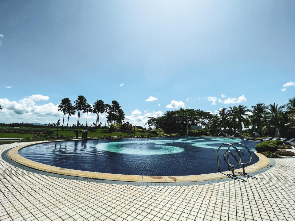 The hotel's swimming pool.