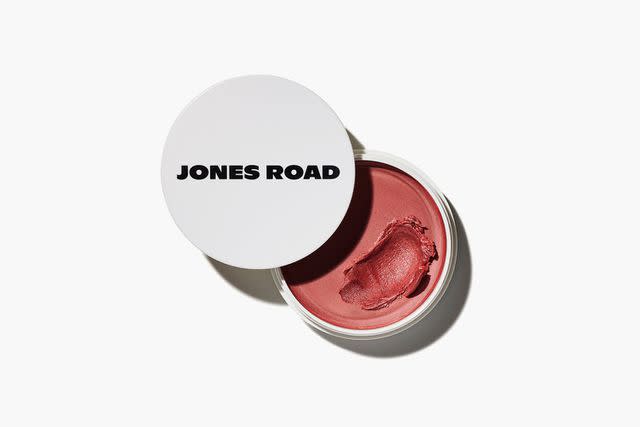 <p>Jones Road</p>