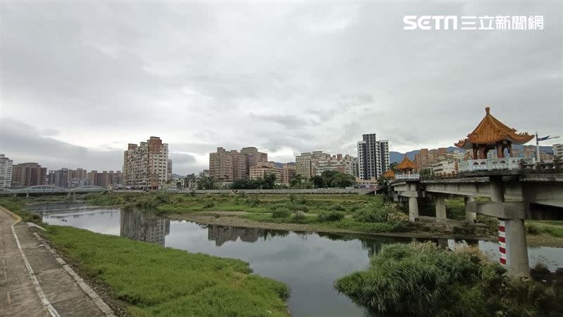 ▲陳傑鳴表示，大台北打算「售、換屋換現金」的退休族群，有四區域都是不錯選擇。（圖／記者陳韋帆攝影）