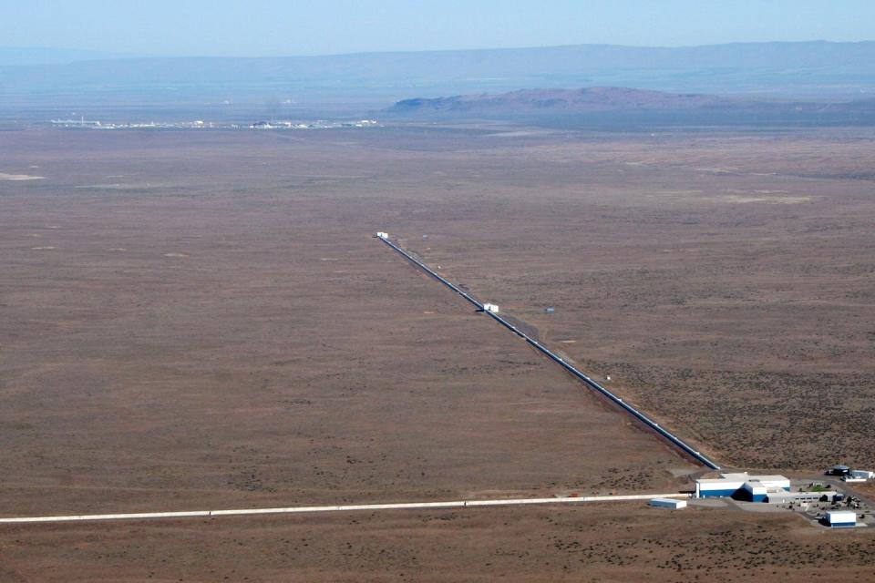 The LIGO detector in Hanford, Wash., uses lasers to measure the minuscule stretching of space caused by a gravitational wave. <a href="https://www.ligo.org/multimedia/gallery/lho-images/Aerial5.jpg" rel="nofollow noopener" target="_blank" data-ylk="slk:LIGO Laboratory;elm:context_link;itc:0;sec:content-canvas" class="link ">LIGO Laboratory</a>