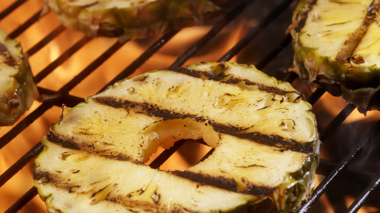 Grilled pineapple 