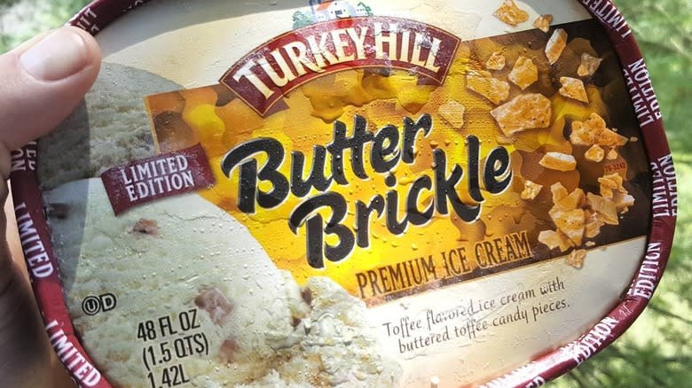 Turkey Hill butter brickle lid