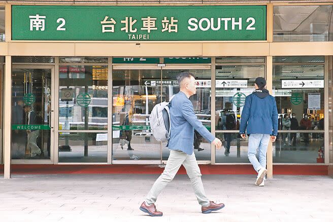 台灣鐵路局即將改制成台鐵公司，明年元旦掛牌上路，但許多政策仍不明。（杜宜諳攝）