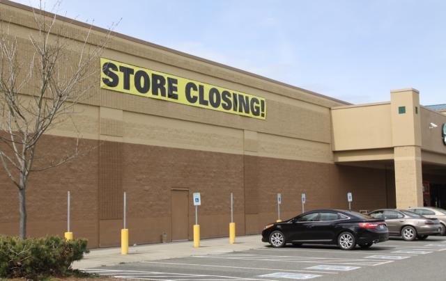 Bloomingdale's closing: Old Orchard Mall location in Skokie