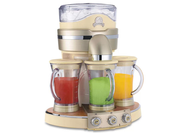 Food Processor vs. Blender: What's the Difference? - PureWow