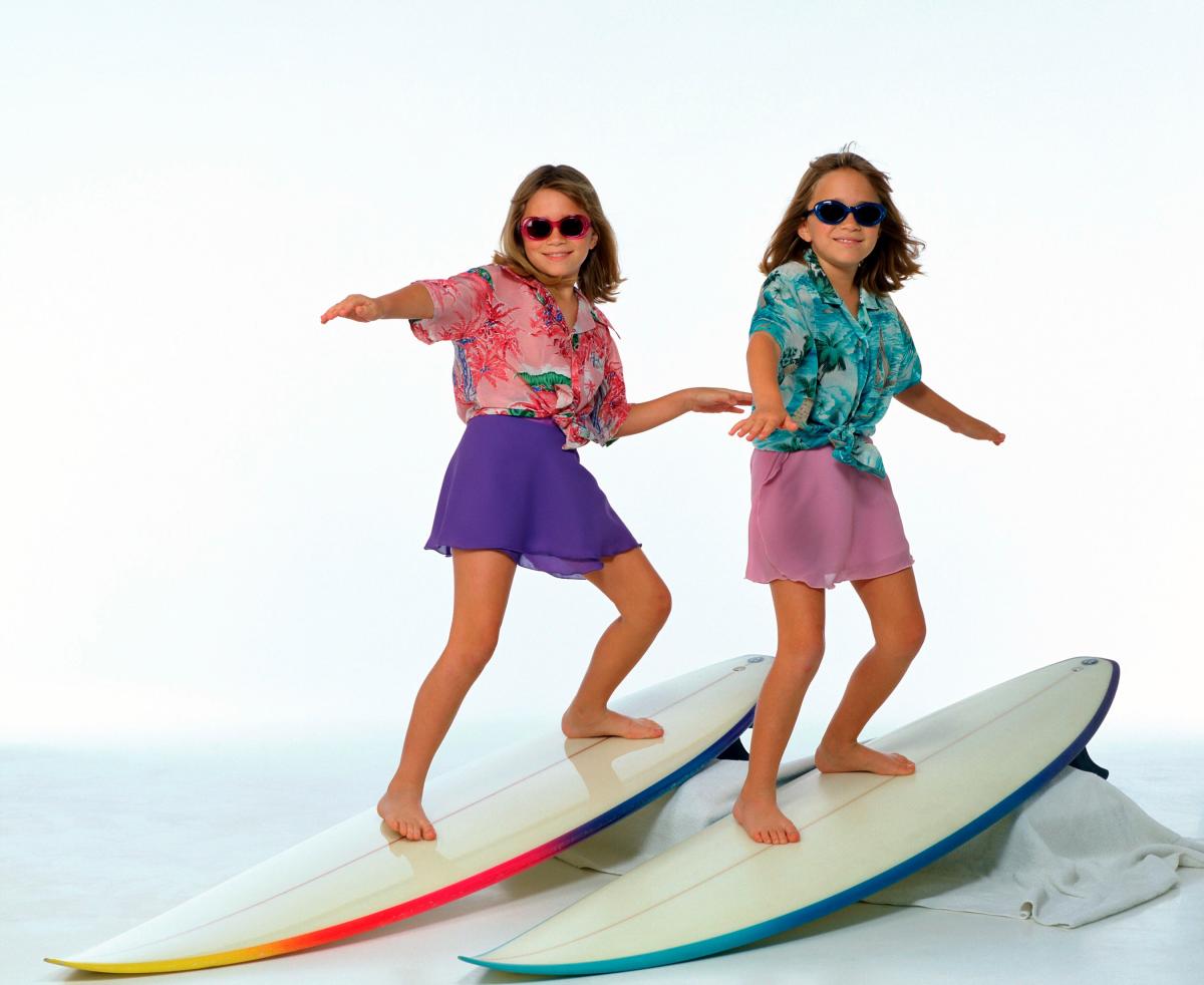 Surf Girls Hawai'i (TV Mini Series 2023) - IMDb