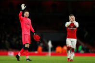 Soccer Football - Carabao Cup Semi Final Second Leg - Arsenal vs Chelsea - Emirates Stadium, London, Britain - January 24, 2018 Arsenal's Jack Wilshere and David Ospina applaud fans after the match Action Images via Reuters/John Sibley