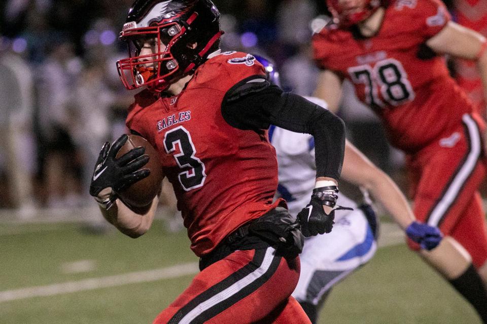 Dover's Thomas Smyser runs with the ball. Dover defeats Garden Spot 40-21 in football in a District 3 Class 5A first round game in Dover, Friday, November 4, 2022.