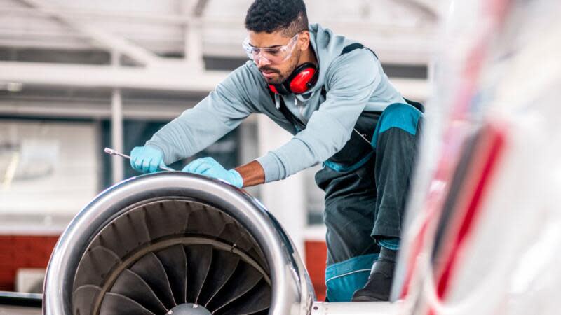 The First Black And Youngest Overall Pilot To Fly Solo Around The World Solo Has Established An Aviation Training School To Bring More Diversity To Industry | Photo: EXTREME-PHOTOGRAPHER via Getty Images