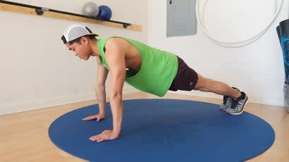 <span class="article__caption">Cross-body push-up <strong>step 1</strong>.</span> (Photo: Hayden Carpenter) <figure><figcaption><span class="article__caption">Cross-body push-up <strong>step 2</strong>.</span> (Photo: Hayden Carpenter)</figcaption></figure>
