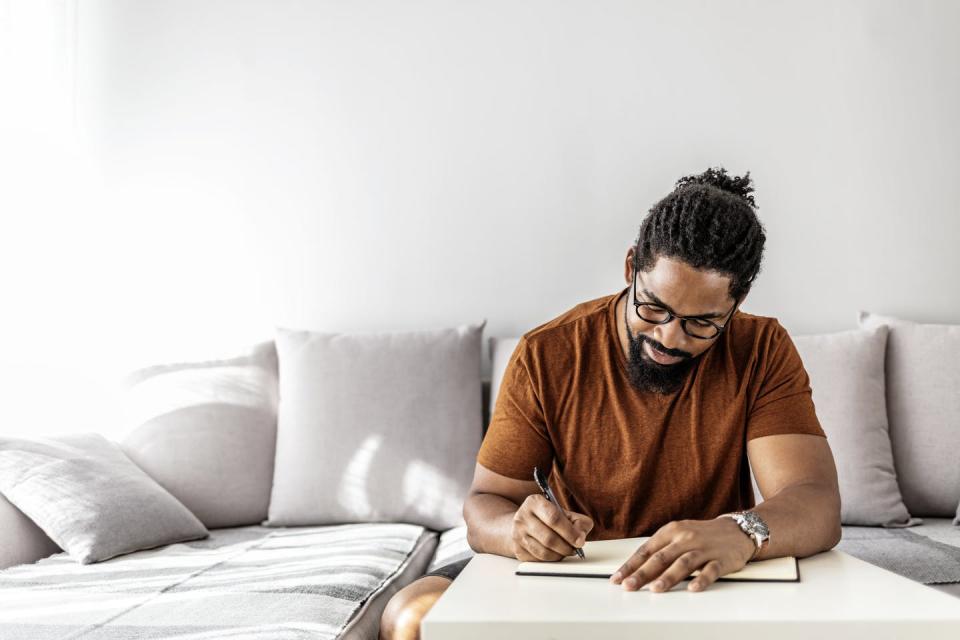 Handwritten journals offer clues into the author’s life that digital diaries may not. <a href="https://www.gettyimages.com/detail/photo/your-work-ethic-speaks-volumes-about-you-in-royalty-free-image/1278396474" rel="nofollow noopener" target="_blank" data-ylk="slk:ljubaphoto/E+ via Getty Images;elm:context_link;itc:0;sec:content-canvas" class="link ">ljubaphoto/E+ via Getty Images</a>