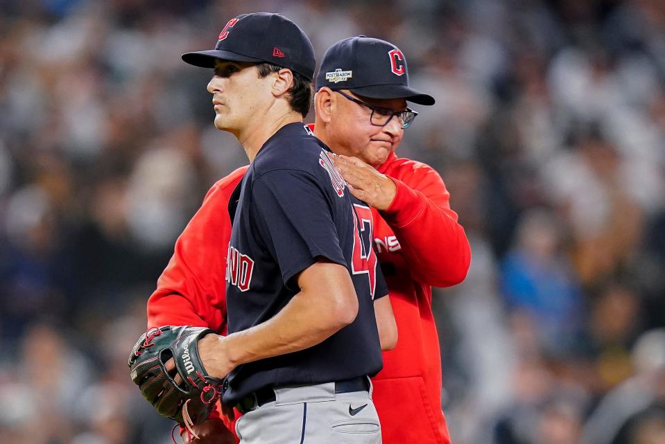 Cleveland Guardians manager Terry Francona, right, relieves starting pitcher Cal Quantrill during the sixth inning Game 1 of an American League Division baseball series against the New York Yankees, Tuesday, Oct. 11, 2022, in New York. (AP Photo/Frank Franklin II)