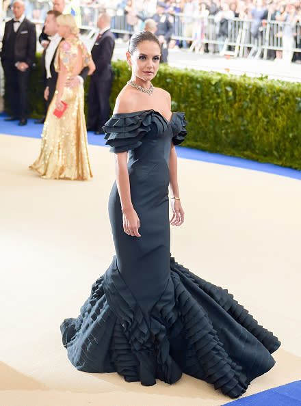 Katie Holmes attends the "Rei Kawakubo/Comme des Garcons: Art Of The In-Between" Costume Institute Gala at Metropolitan Museum of Art on May 1, 2017 in New York City. (Photo by J. Kempin/Getty Images)