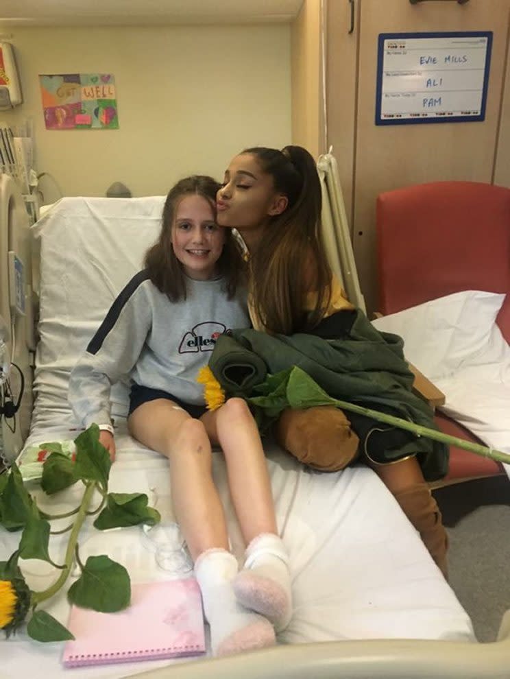 Singer Ariana Grande visited victims of the Manchester bombing in hospital