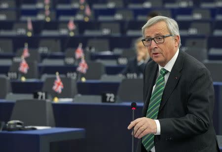 European Commission President Jean-Claude Juncker addresses the European Parliament during a debate on Paris attacks and anti-terror measures, in Strasbourg, France, November 25, 2015. REUTERS/Vincent Kessler