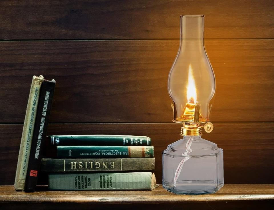 Kerosene lamp