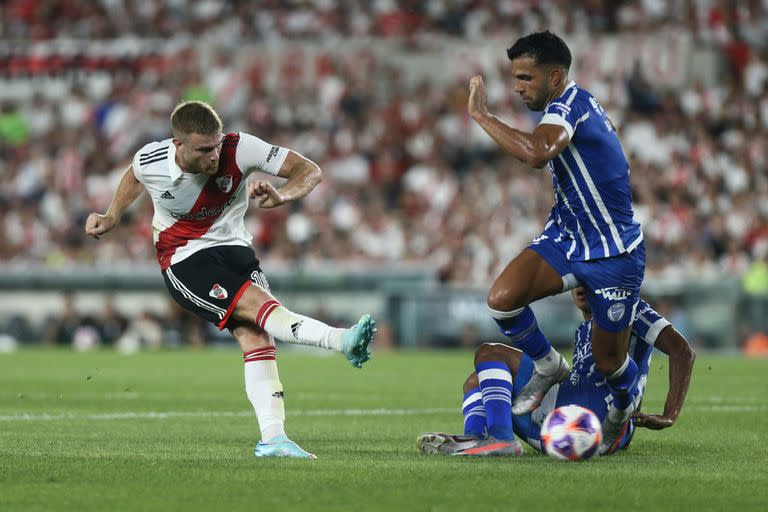 El 1-0 de River: ya salió el derechazo de Beltrán