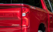 <p>Varying the thickness of steel over different parts of the frame makes the Silverado lighter without relying on an expensive aluminum-intensive construction, as Ford does.</p>