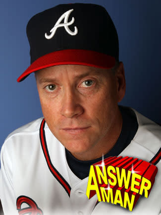 Tom Glavine finally gets to talk about his hockey career 