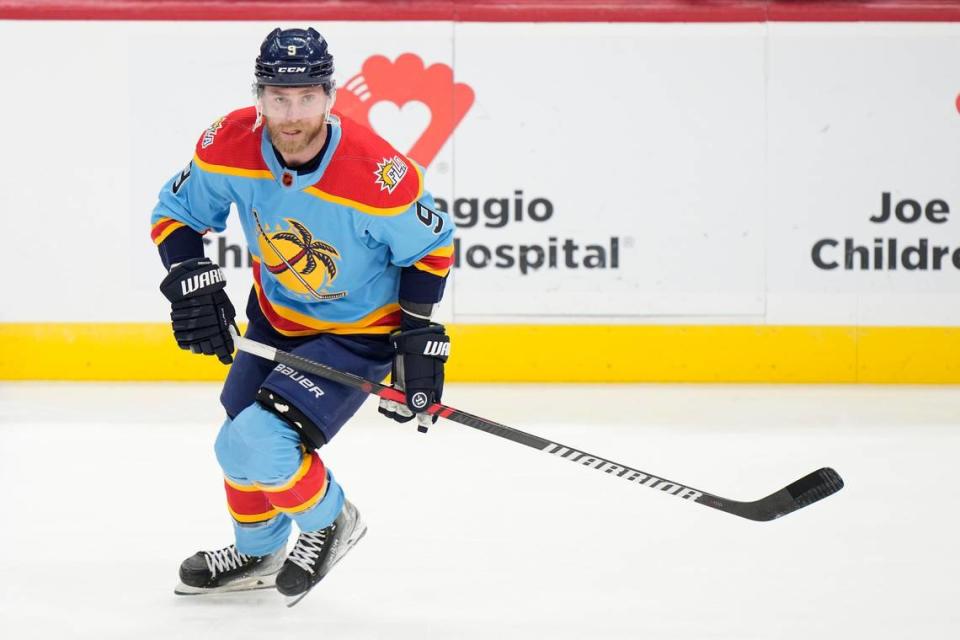 Florida Panthers center Sam Bennett warms up before the start of an NHL hockey game against the Boston Bruins, Saturday, Jan. 28, 2023, in Sunrise, Fla. (AP Photo/Wilfredo Lee)