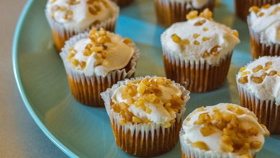 Gluten-Free Carrot Cake Cupcakes