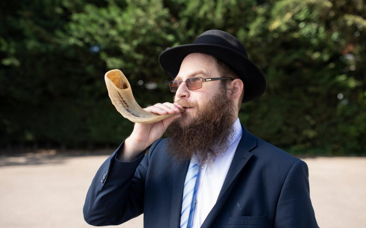 London's Jewish Community Celebrates Rosh Hashanah