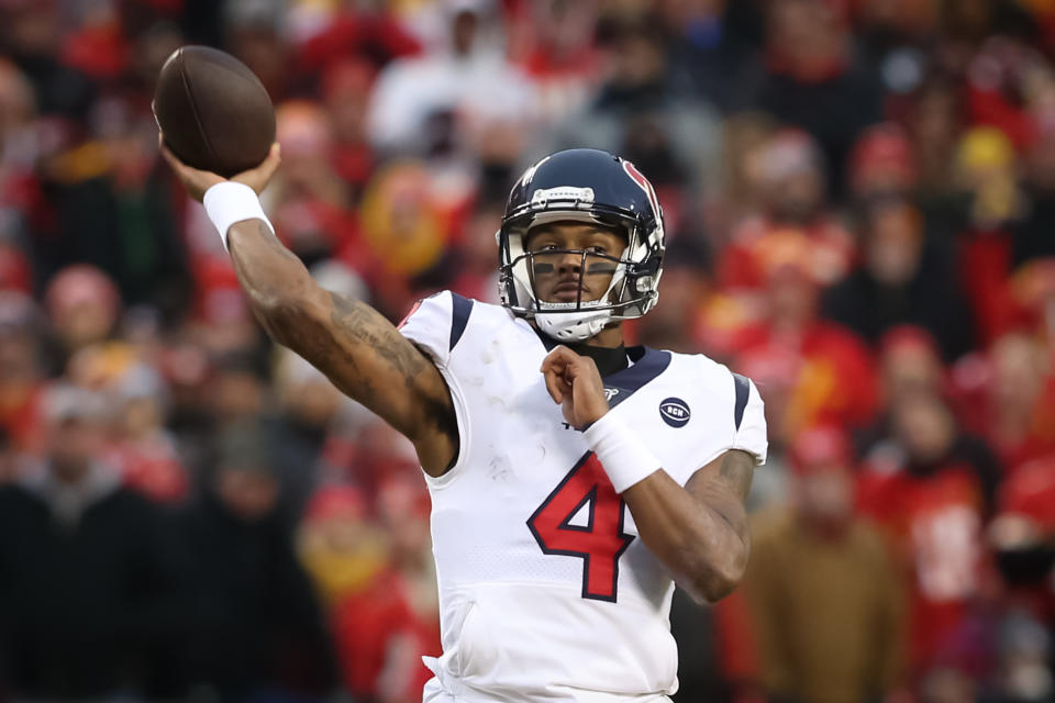 Houston Texans quarterback Deshaun Watson (4) 