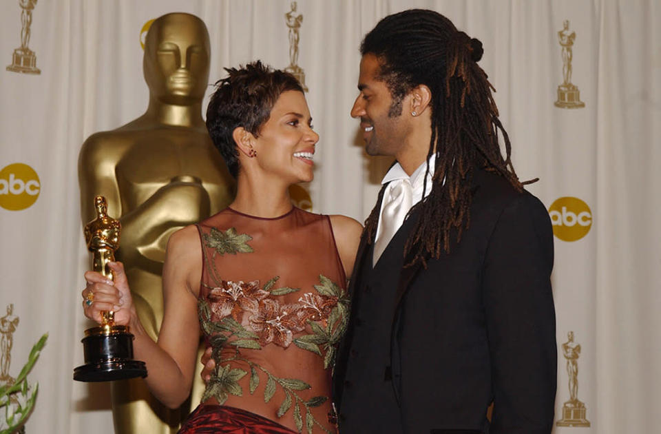 Halle Berry and Eric Benét, 2002 