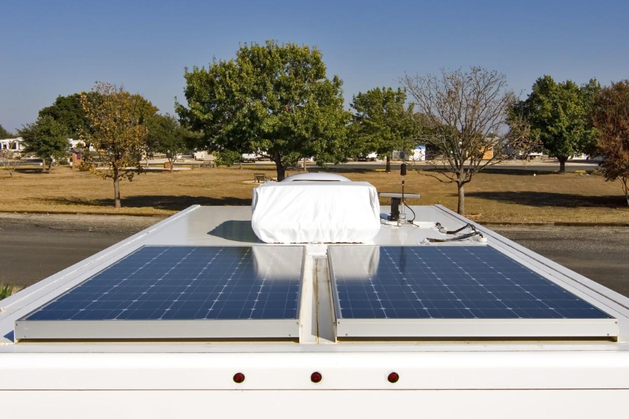 solar panels on top of rv