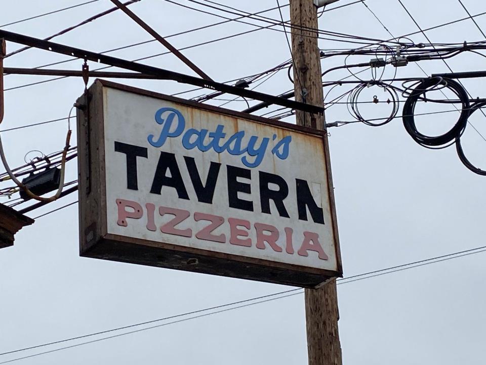 Sign for Patsy's Tavern and Pizzeria in Paterson