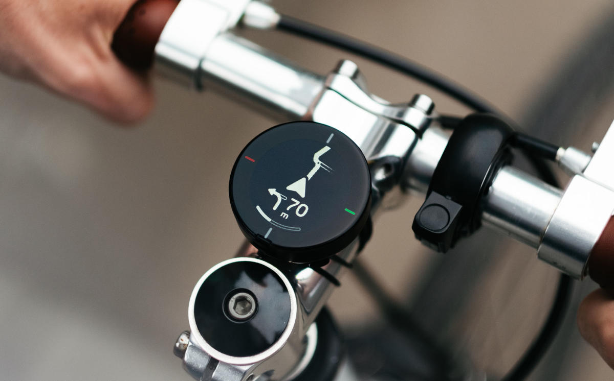 BeeLine, un práctico, sencillo y muy funcional navegador GPS para bicicletas