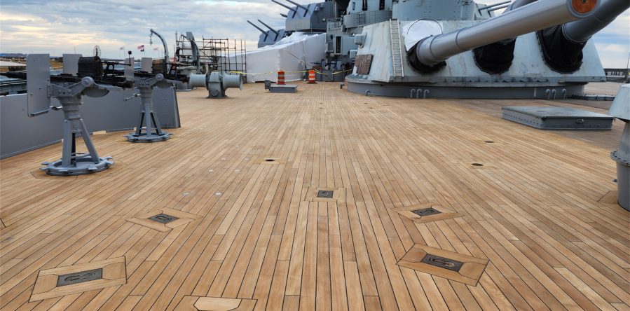 This picture was taken before the deck was replaced (News 5 photo).