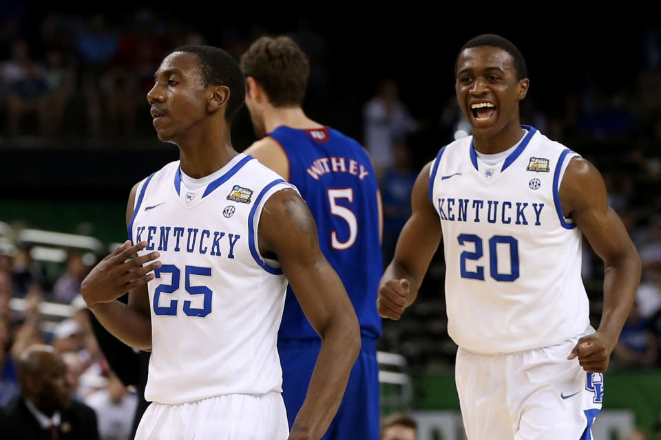 (R) Doron Lamb #20 of the Kentucky Wildcats reacts in the first half behind teammate Marquis Teague #25 against the Kansas Jayhawks in the National Championship Game of the 2012 NCAA Division I Men's Basketball Tournament at the Mercedes-Benz Superdome on April 2, 2012 in New Orleans, Louisiana. (Photo by Jeff Gross/Getty Images)