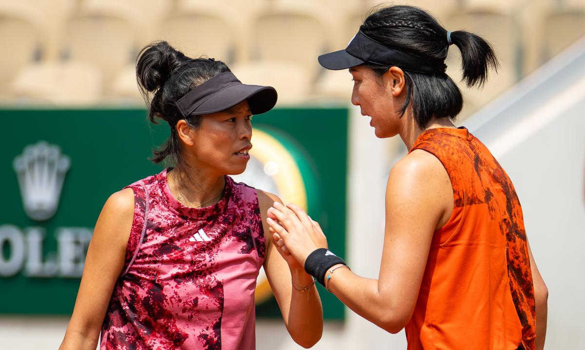 Xie Shuwei and Wang Xinyu Make Surprise Finals Appearance at French Open Women’s Doubles