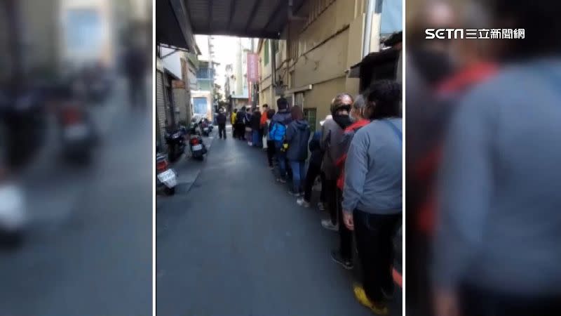 彰化麻糬名店排隊人龍綿延不絕。