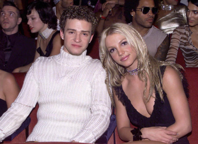 Britney Spears and ex Justin Timberlake paint on smiles at the 2002 Super  Bowl in unseen snaps