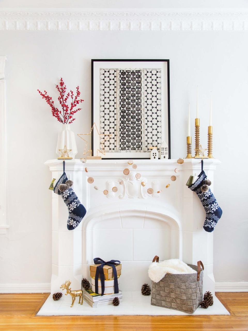 111 Christmas Decorations for Every Room of the House—Even the Bathroom