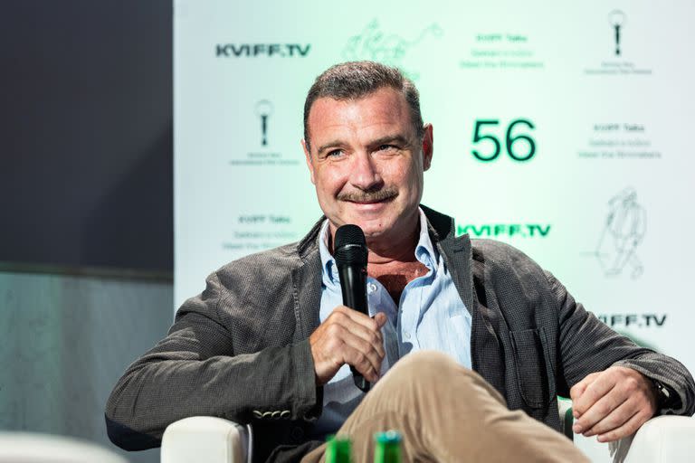 Karloxy Vary: con la presencia de Liev Schreiber, la guerra en Ucrania disparó su primera polémica en la apertura del festival