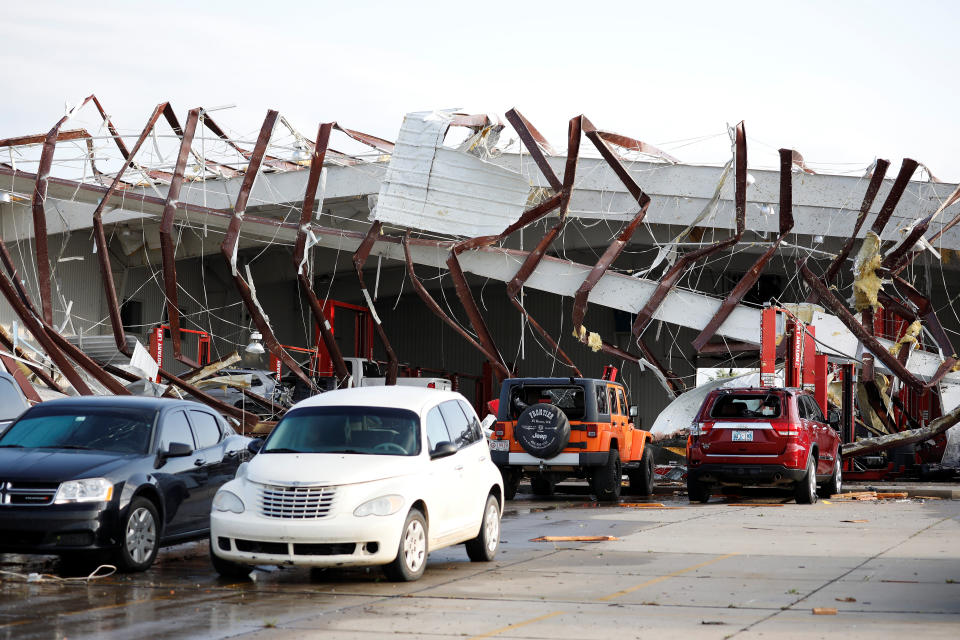 A building at Frontier Car Dealership in El Reno, Okla., collapsed after it was hit by a tornado. (Photo: Alonzo Adams/Reuters)