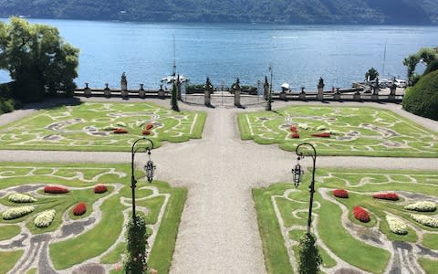 Villa Sola Cabiati garden