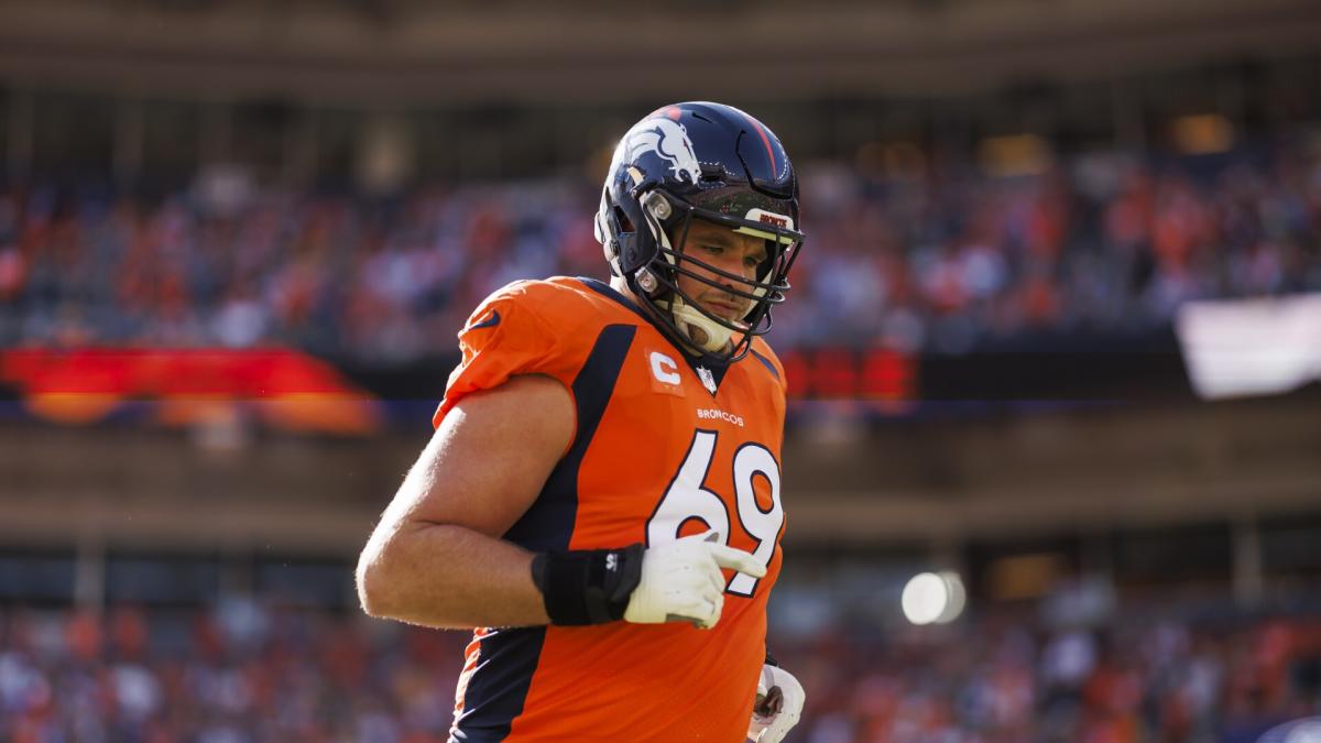 Broncos renegotiate Mike McGlinchey’s contract