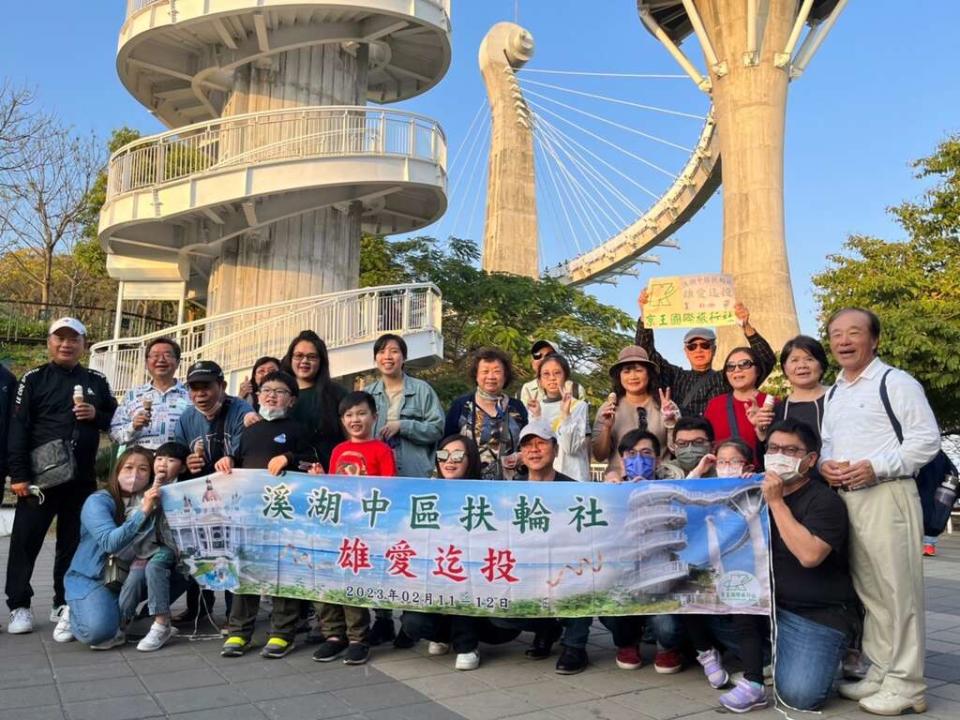 觀光局新增「原民旅遊」主題，即日起至今年六月卅日止，旅行社帶團至高雄三個原民區域指定景點，即加碼補助一千元，即每團最高補助六千元。（記者吳文欽翻攝）