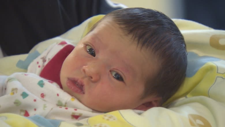 Ada Guan, Wes Branch, parents of baby Chloe born on plane, regret seeking $50K