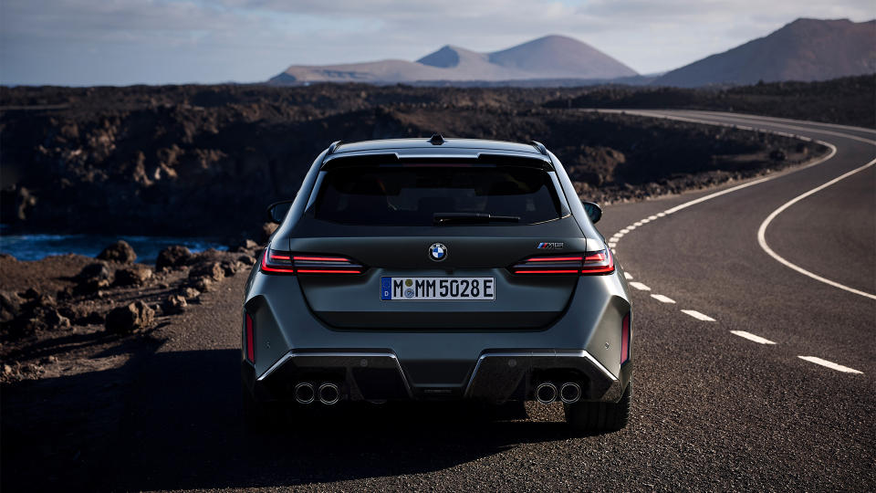 BMW reveals allnew, 717bhp hybrid M5 Touring and it could be the