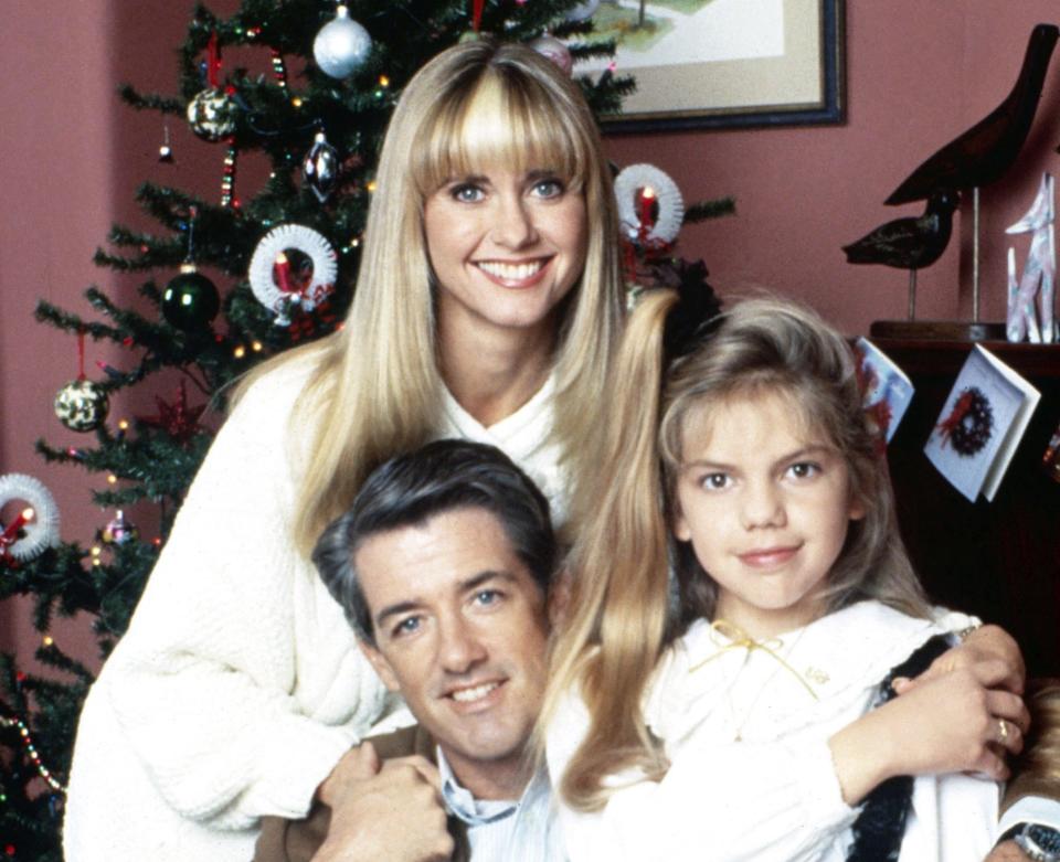 <div><p>"<i>A Mom for Christmas</i> with Olivia Newton-John is an underrated classic of absolute cheesy awfulness. It's basically 'Mannequin does Christmas.'"</p><p>—<a href="https://www.buzzfeed.com/a4b8fb8ae8" rel="nofollow noopener" target="_blank" data-ylk="slk:a4b8fb8ae8;elm:context_link;itc:0;sec:content-canvas" class="link ">a4b8fb8ae8</a></p></div><span> NBC / Courtesy Everett Collection</span>