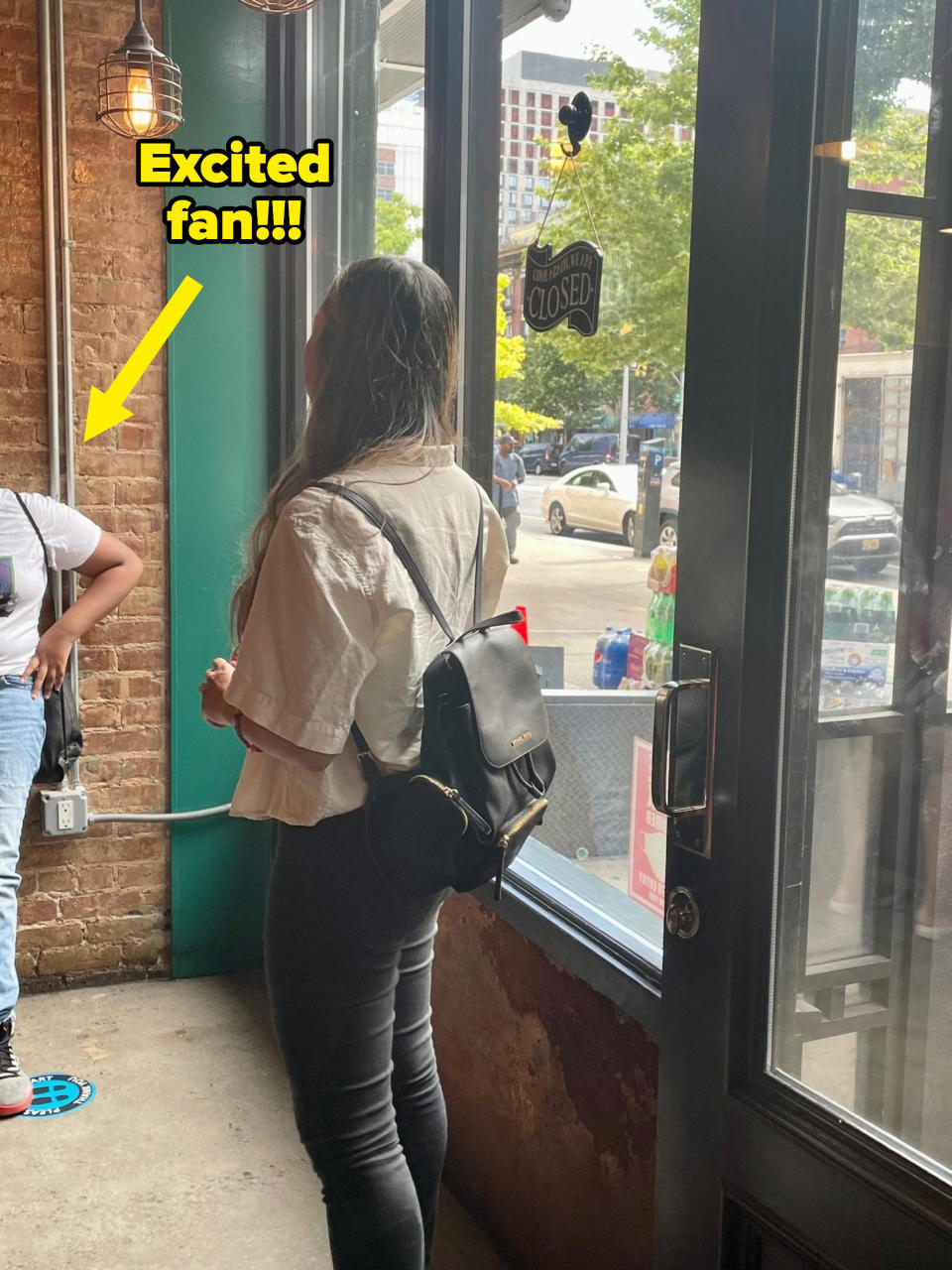 Lisa talking to a fan