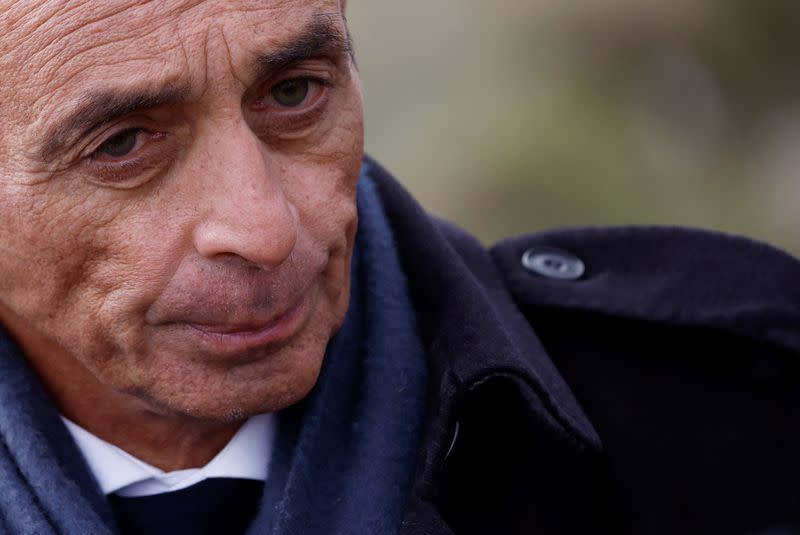 French far-right presidential candidate Eric Zemmour visits Calais