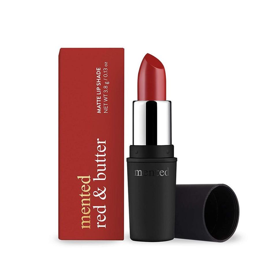 4) Velvet Red Matte Lipstick